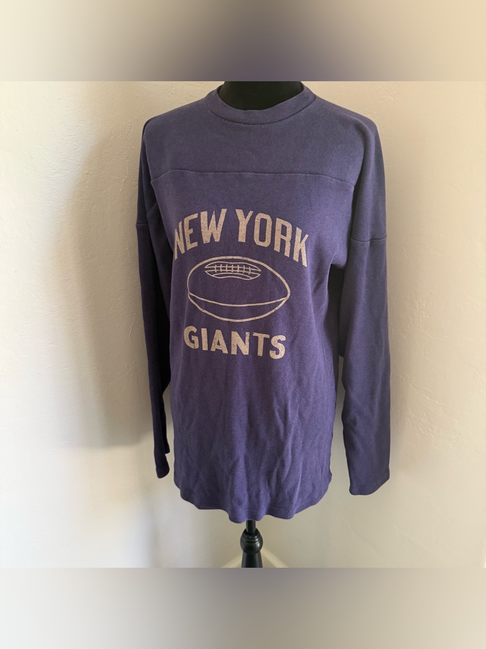 Men’s New York Giants Purple Graphic Sweatshirt (Size M)